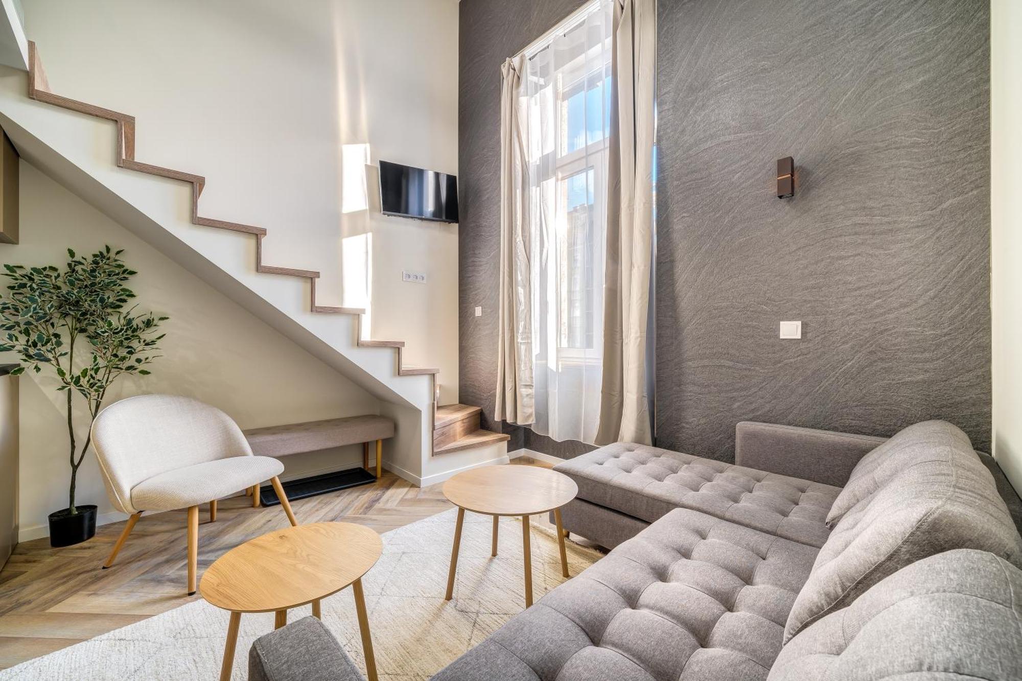 Astoria Premium - R26 Apartament *