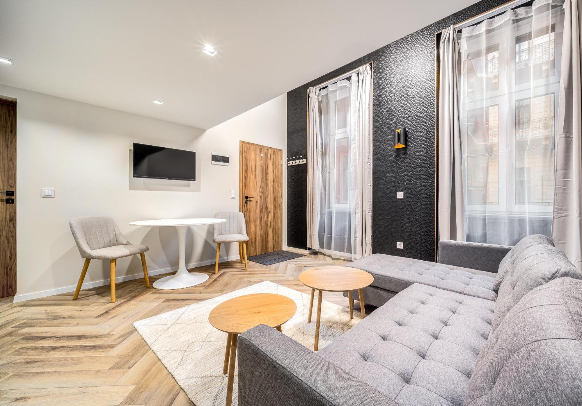 Astoria Premium - R26 Apartament *