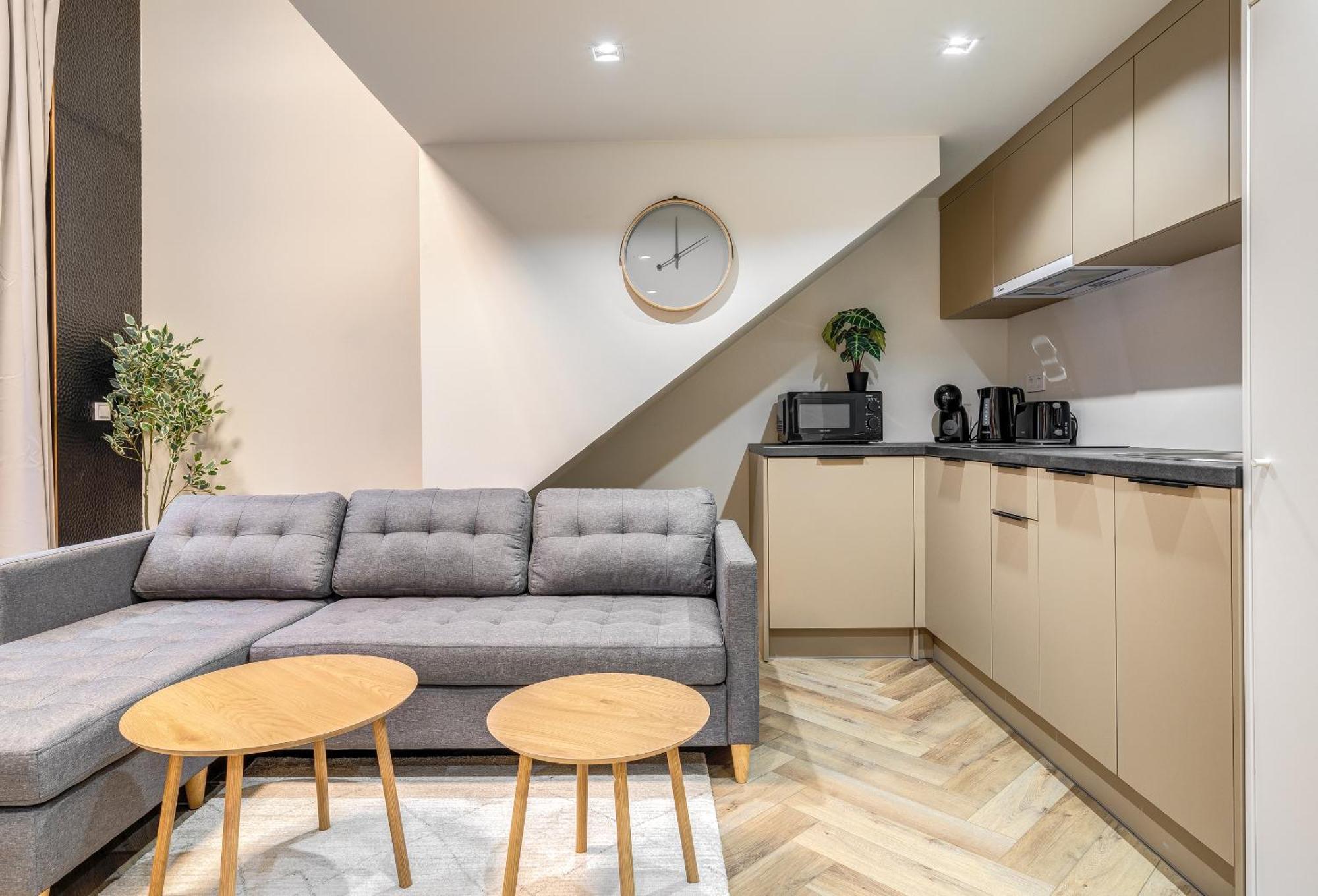 Astoria Premium - R26 Апартаменты