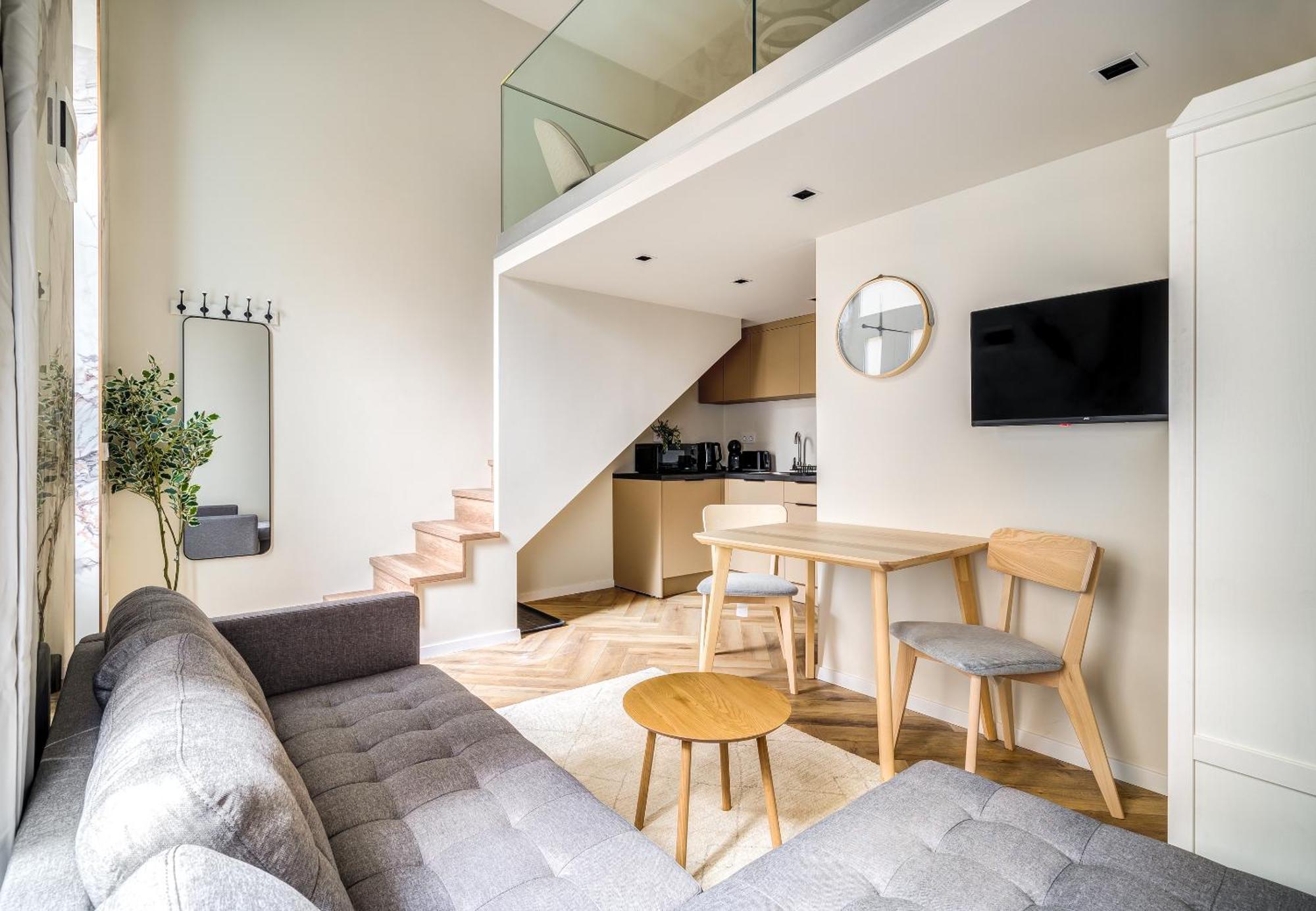 Astoria Premium - R26 Apartament