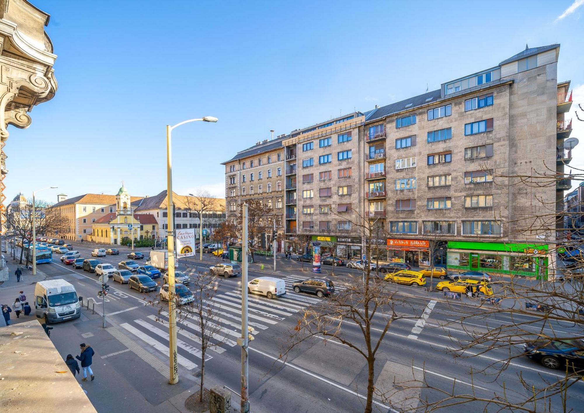 Astoria Premium - R26 Apartament